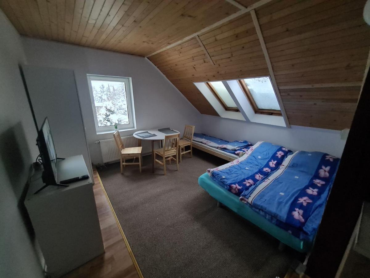 Apartamenty Willa Naskarpie Jacuzzi Sauna Basen ヴィスワ エクステリア 写真